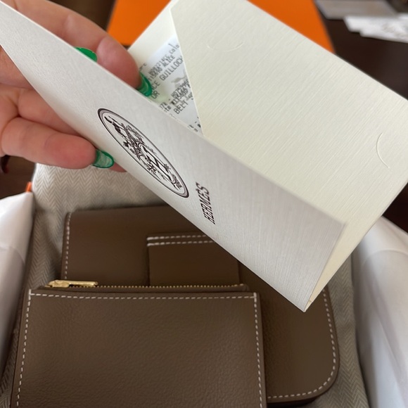 HERMES NEW IN BOX CONSTANCE SLIM WALLET ETOUPE - Picture 9 of 9